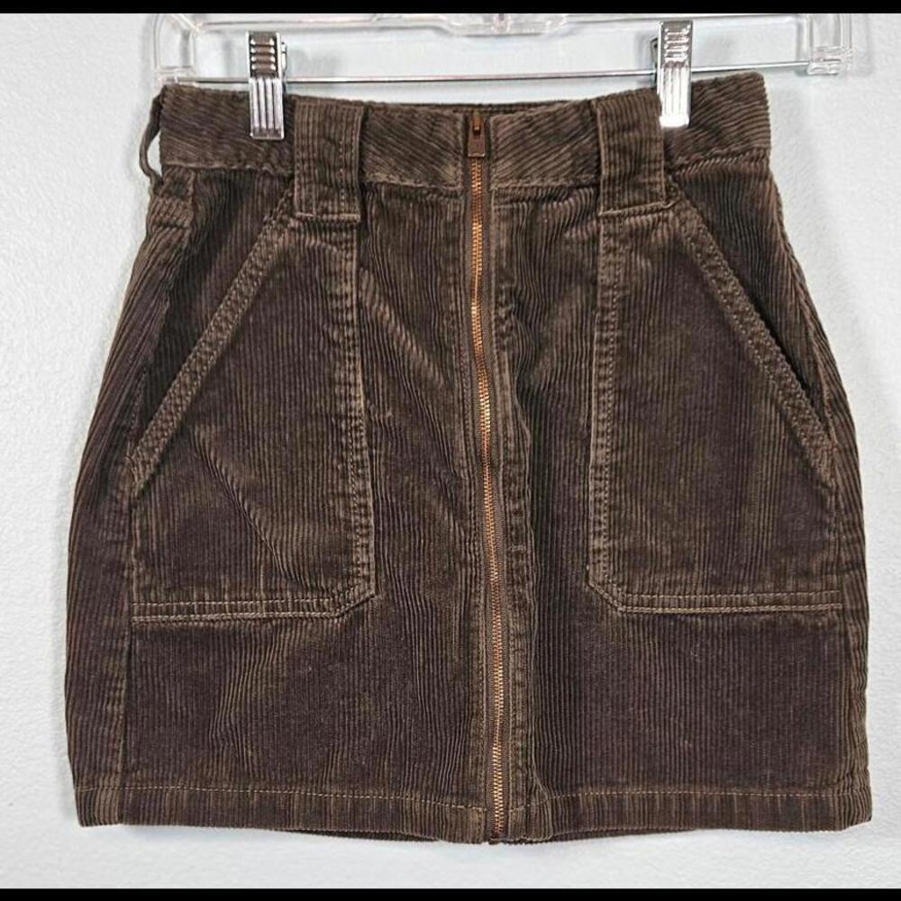 Hollister Ultimate High Rise‎ Corduroy Mini Skirt - Size 0 Olive Green